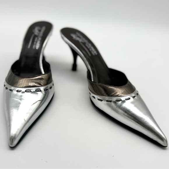 Donald J Pliner Chrome Silver Pointed Toe Mules - Picture 2 of 8